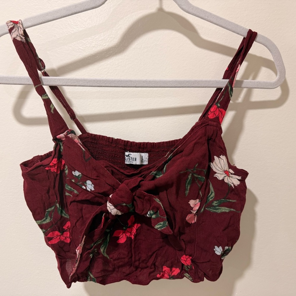 Hollister Burgundy Floral Crop Top